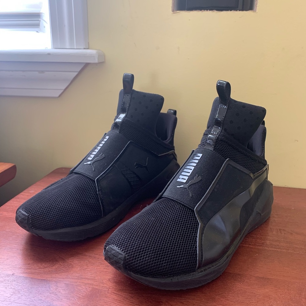 Women’s Puma Sneakers